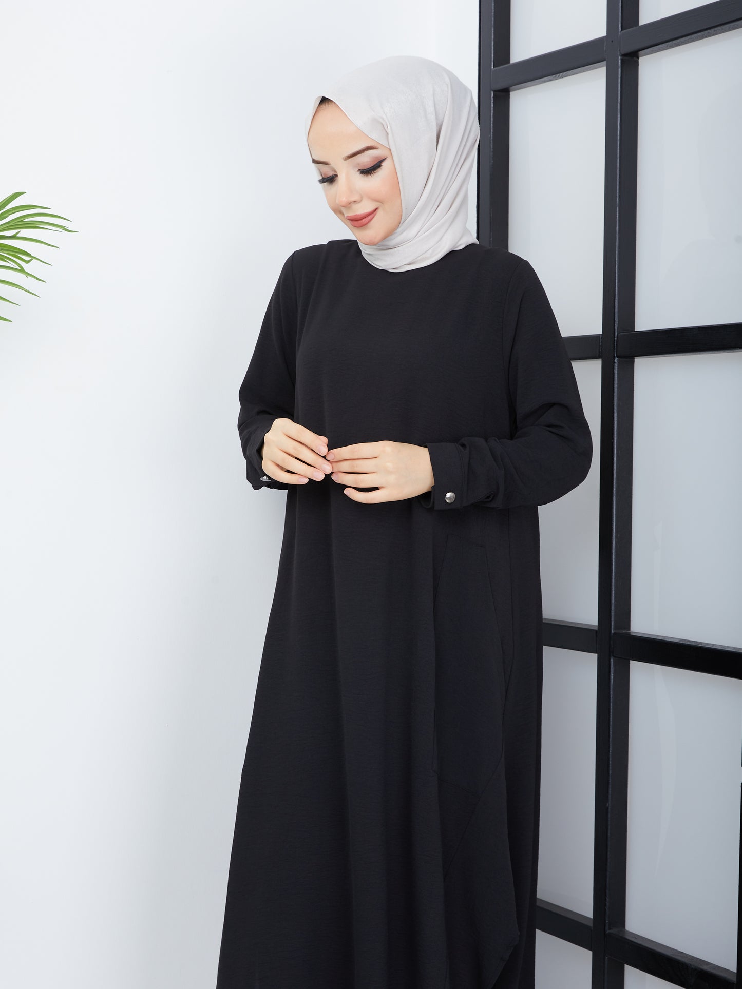 Cepli Uzun Tesettür Tunik Siyah