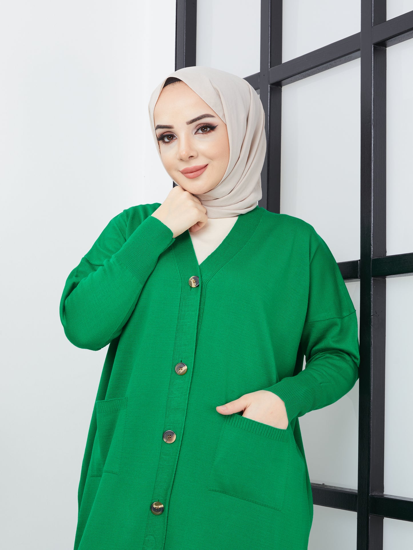 Cardigan long en tricot hijab avec poches - Vert