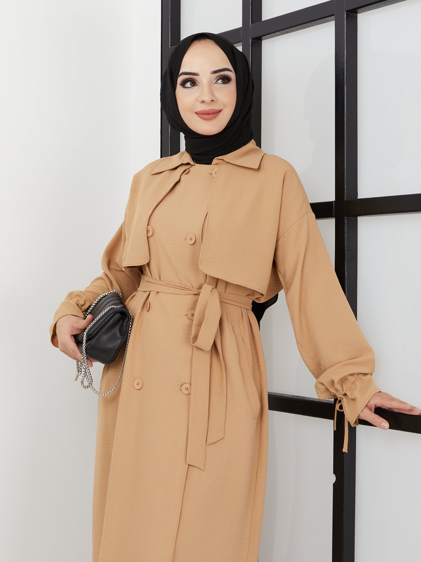 Abaya mit Gürtel – Kamel