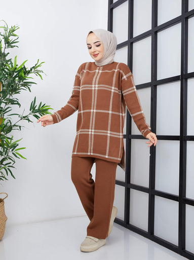 Checked Knitwear Suit - Brown