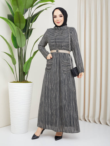 Taschengestreiftes Hijab-Kleid Schwarz