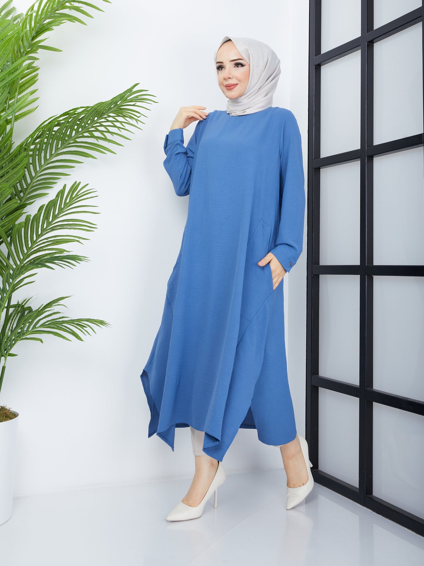 Lange Hijab-Tunika mit Taschen – Blau