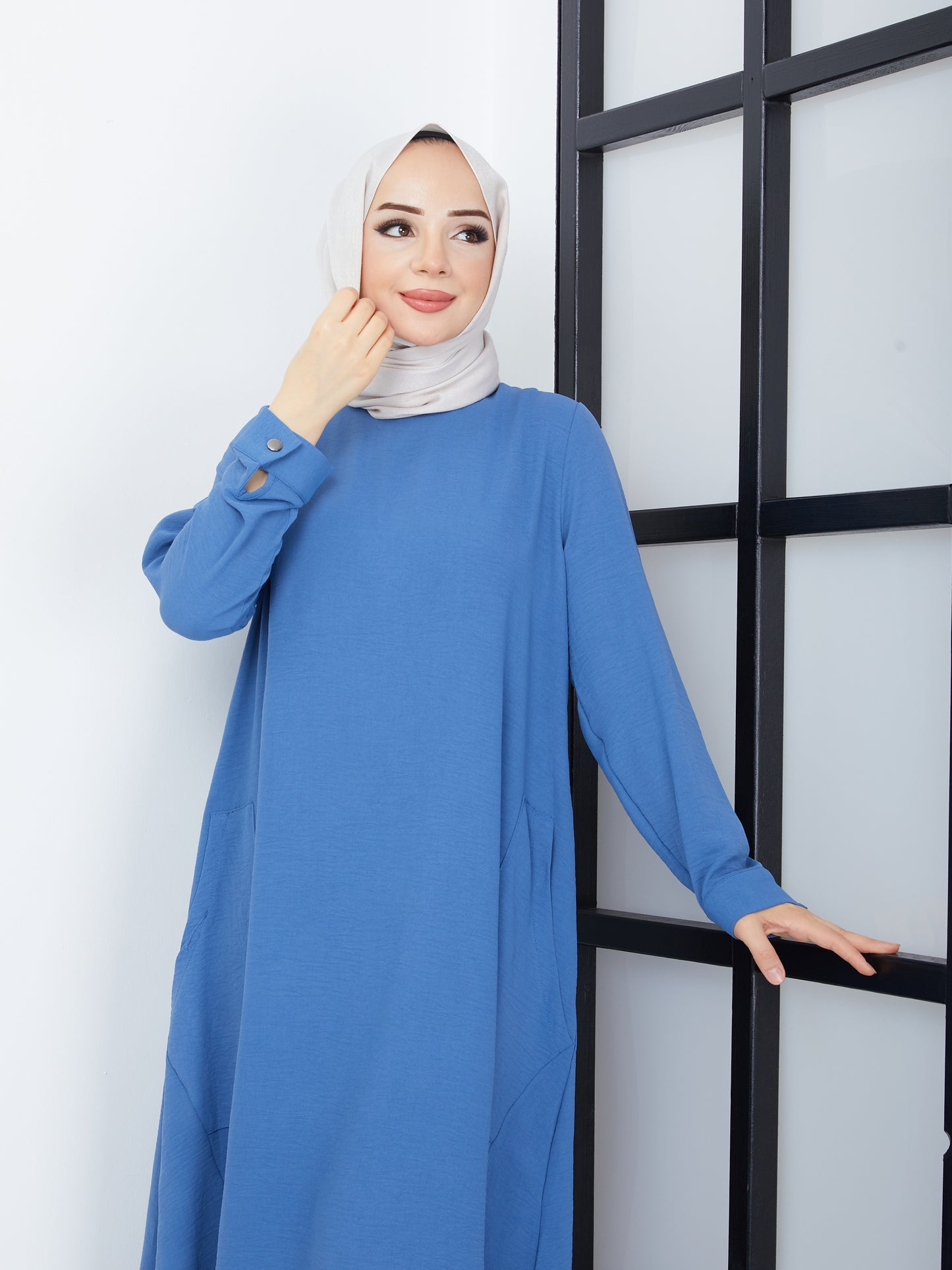 Lange Hijab-Tunika mit Taschen – Blau