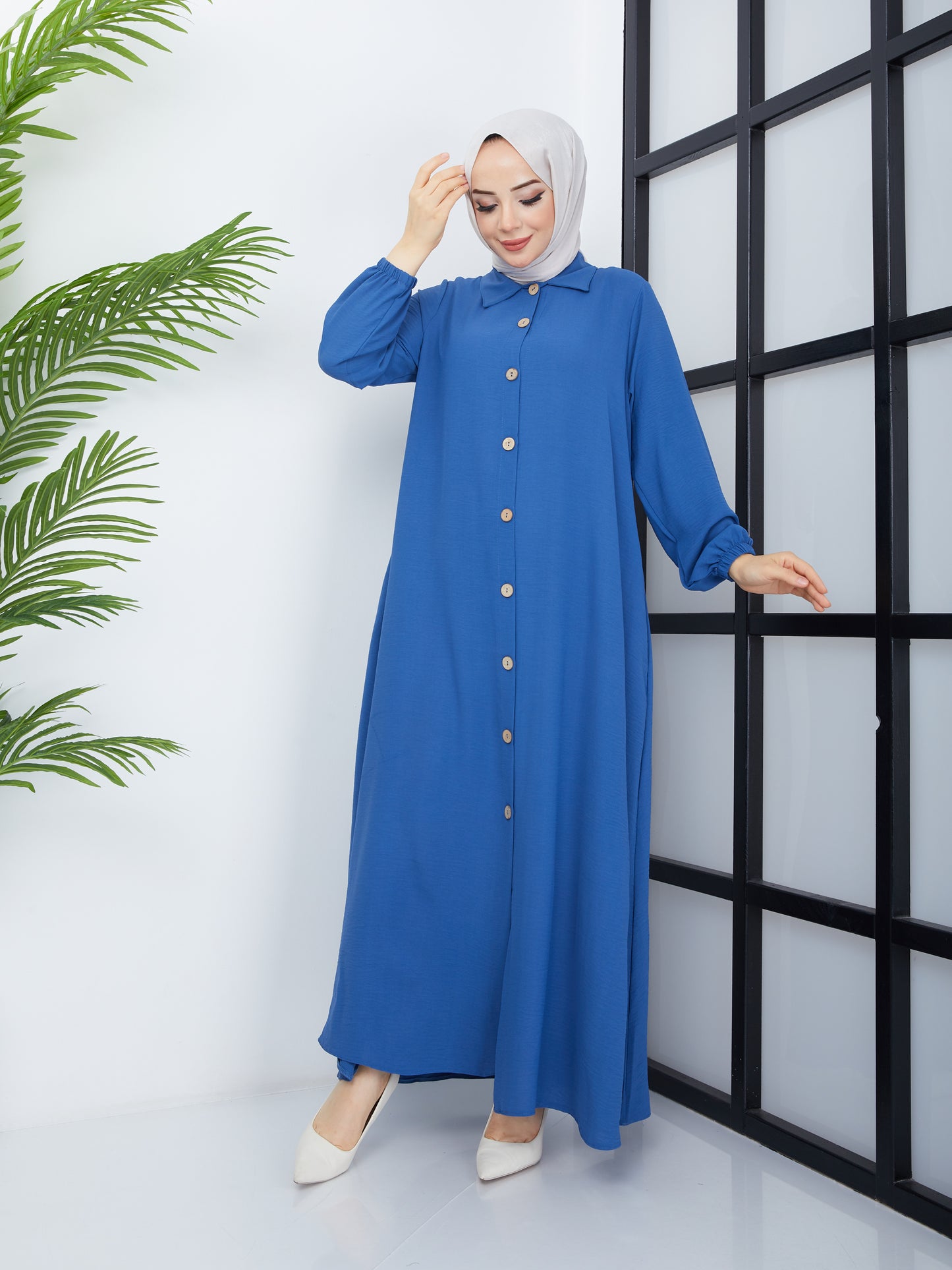 Buttoned Front Abaya - Blue