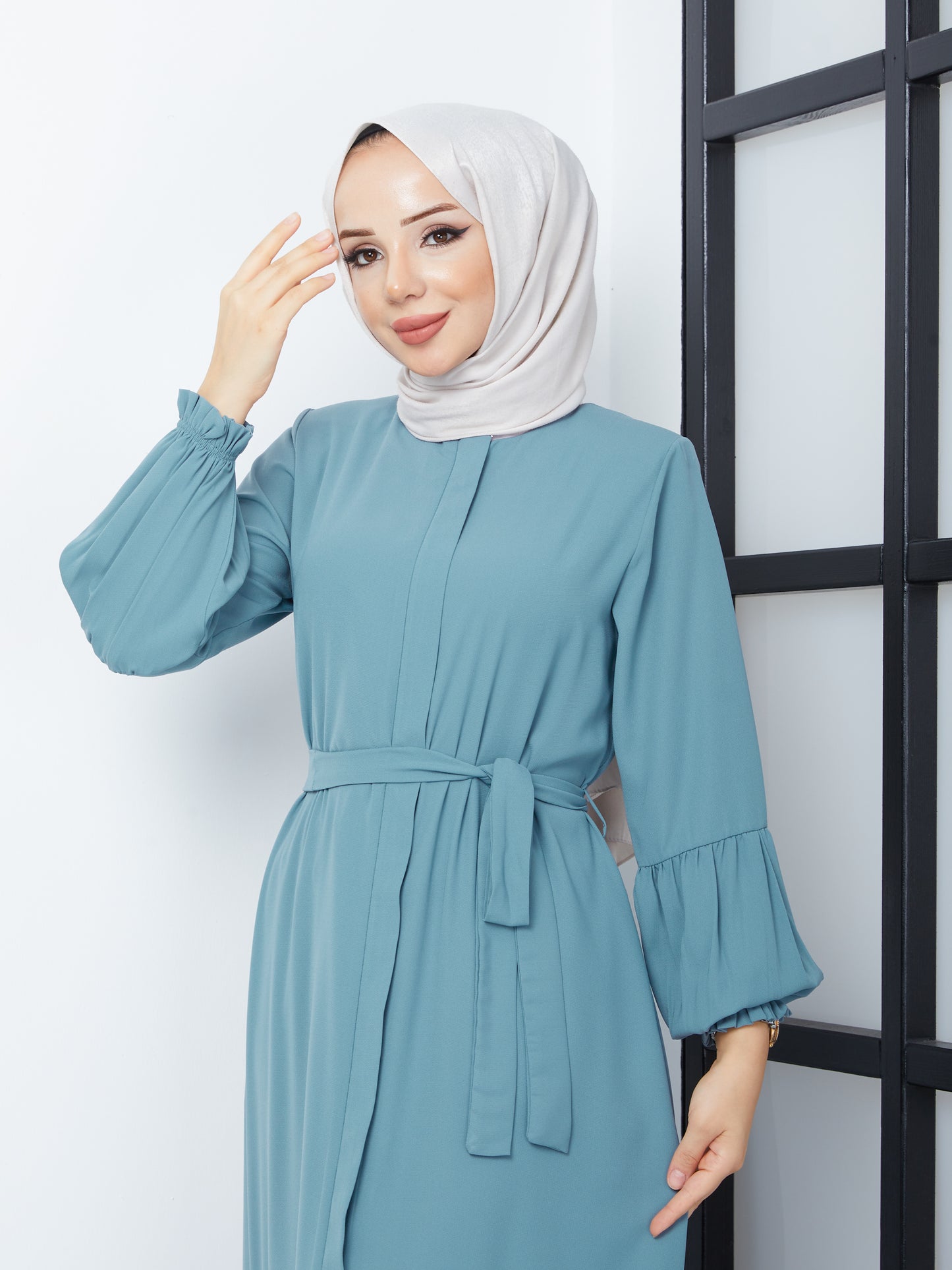 Hijab Abaya mit Faltenrock – Mint