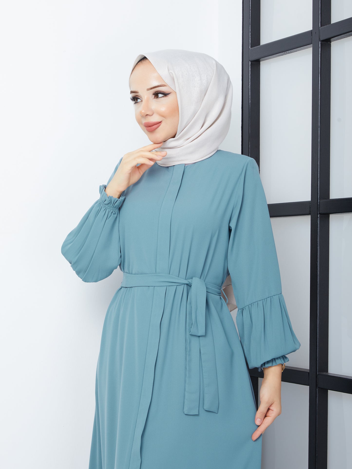 Hijab Abaya mit Faltenrock – Mint