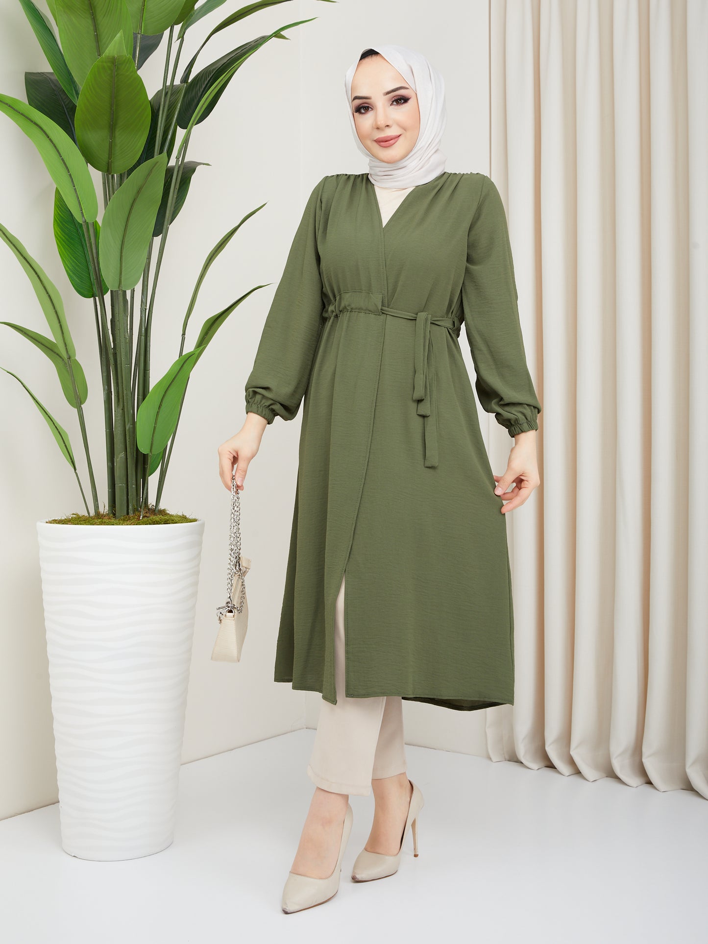 Hijab-Umhang mit Taillengürtel – Khaki