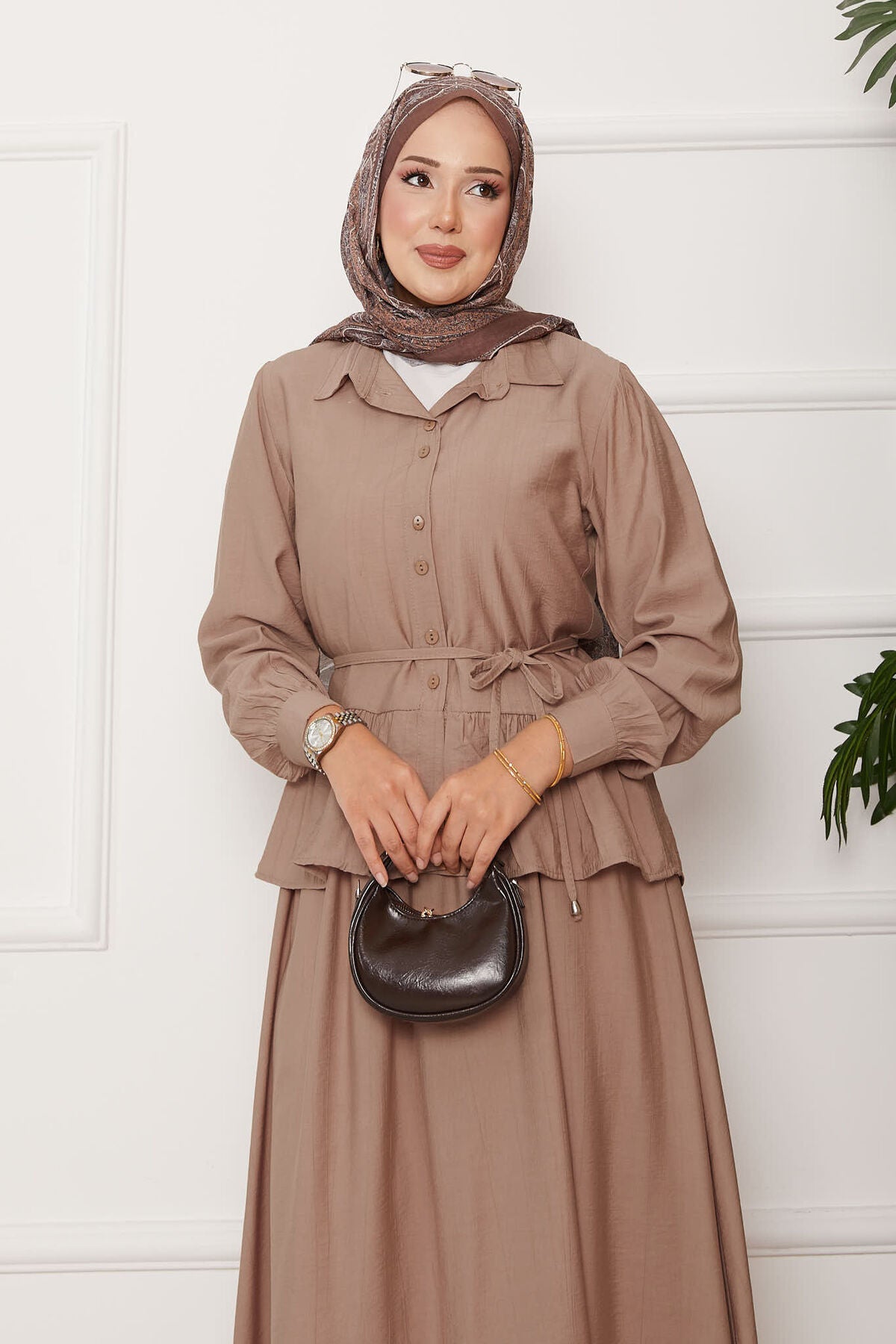 Beli Bağcık Detaylı Etekli İkili  Takım Camel