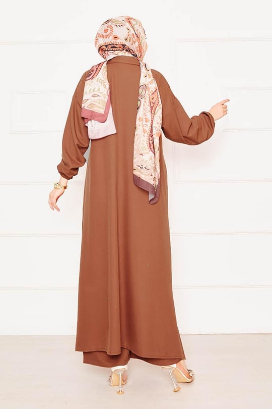 Önü Yarım Fermuarlı, Rahat Kalıp Tesettür Takım camel
