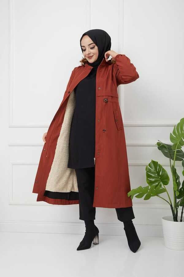 Parka aus Wolle mit geraffter Taille