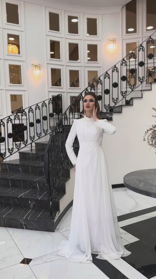Selin Abiye ekru