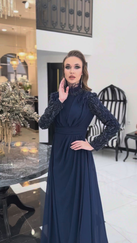 Selin Abiye Lacivert
